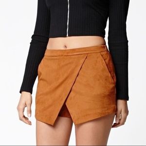 LA Hearts Tan Suede Skort